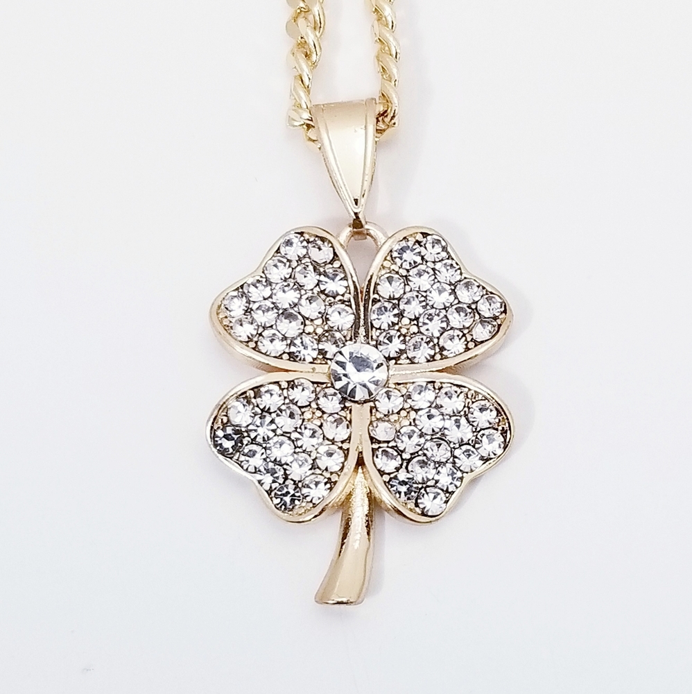 18K Gold Plated Good Luck Trèbol Necklace.New - Picture 2 of 7